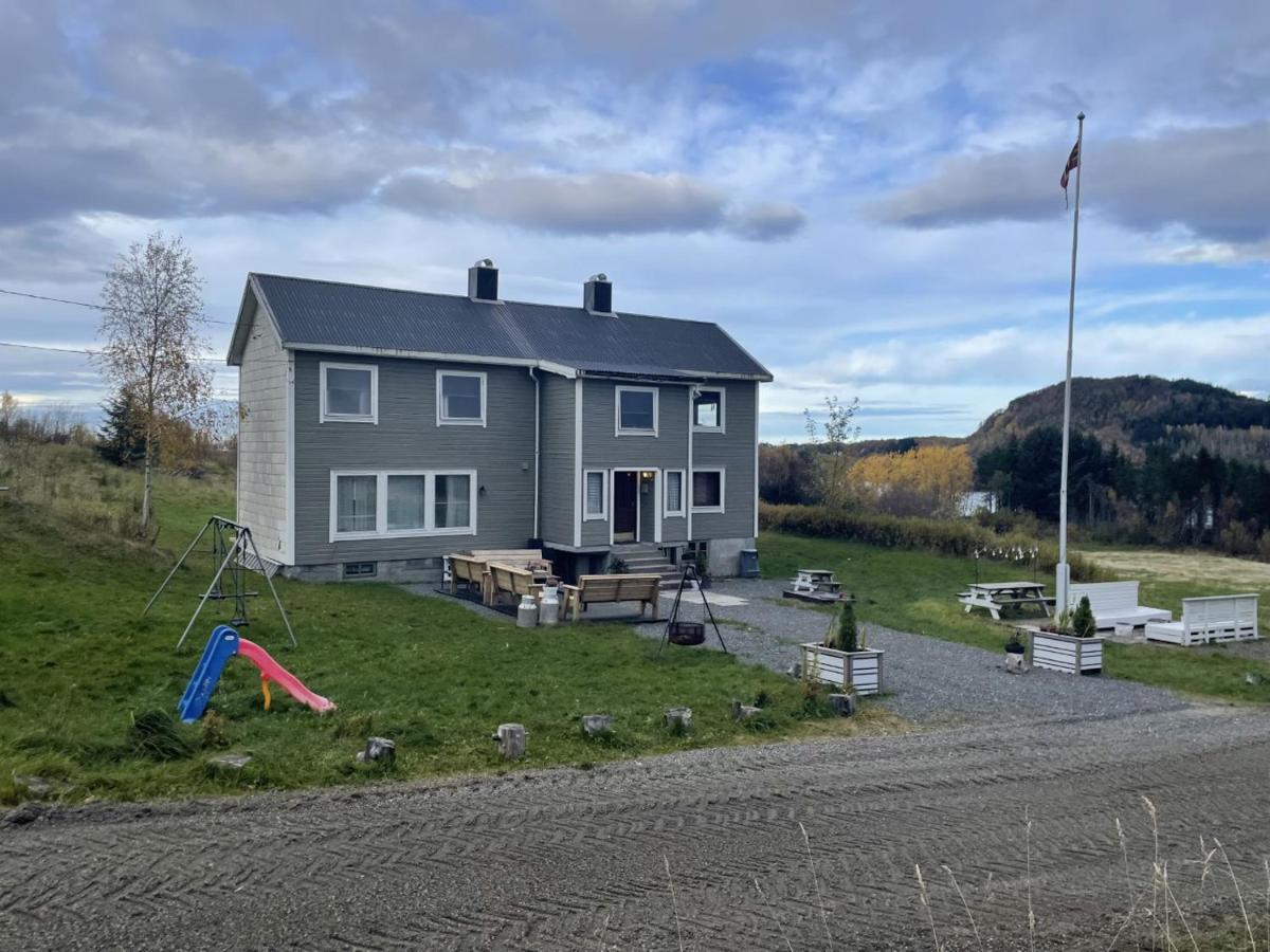 Leite Gard Near Atlantic Road In Hustadvika Lyngstad Exteriér fotografie
